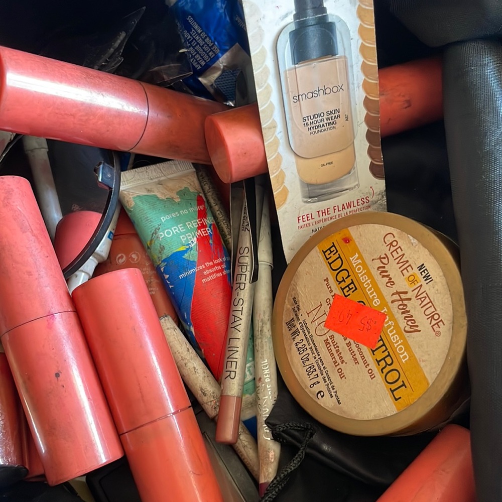 Juvia’s Palace & Smashbox Makeup Bundle